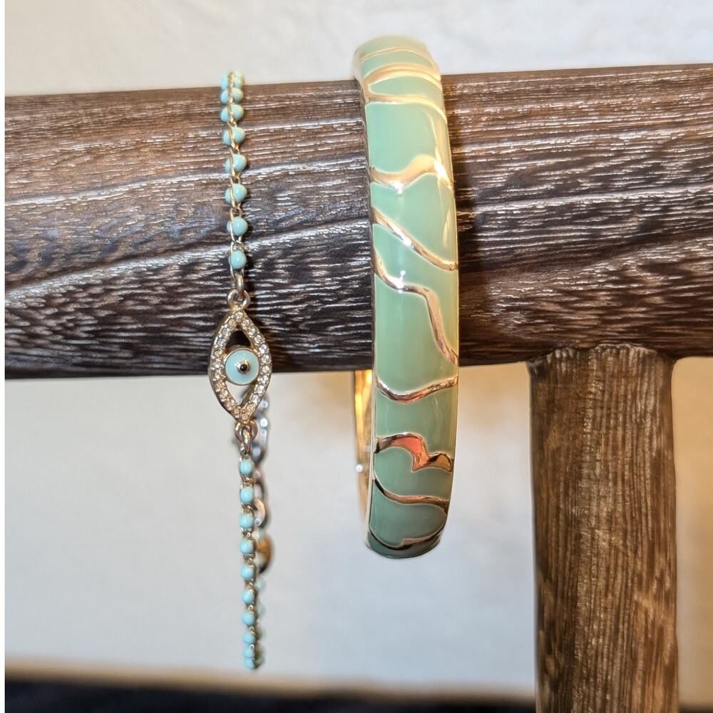 Mint Enamel Silver Tone Bangle Bracelet & J. Crew Mint Beaded Bracelet Lot
